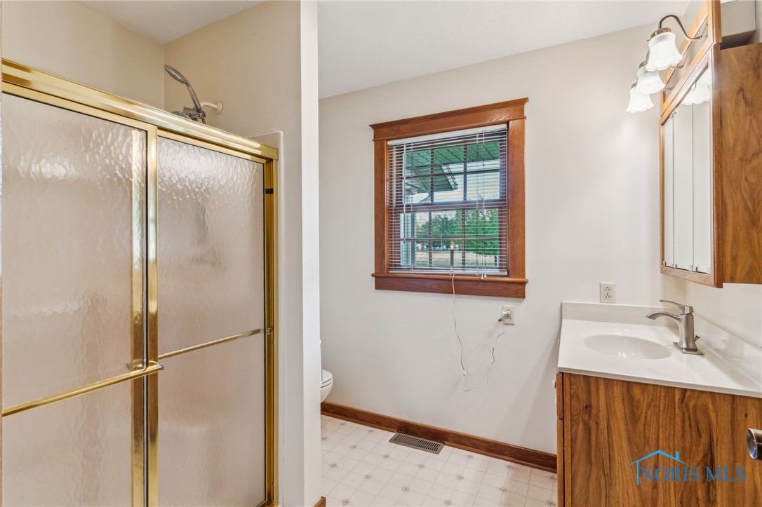 1629 Lockwood Road, Findlay, Ohio image 33