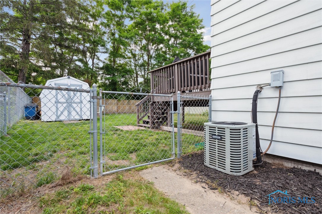 3255 Sherbrooke Road, Toledo, Ohio image 34