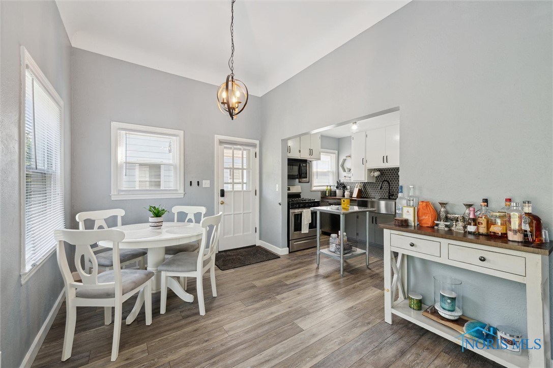 3255 Sherbrooke Road, Toledo, Ohio image 13