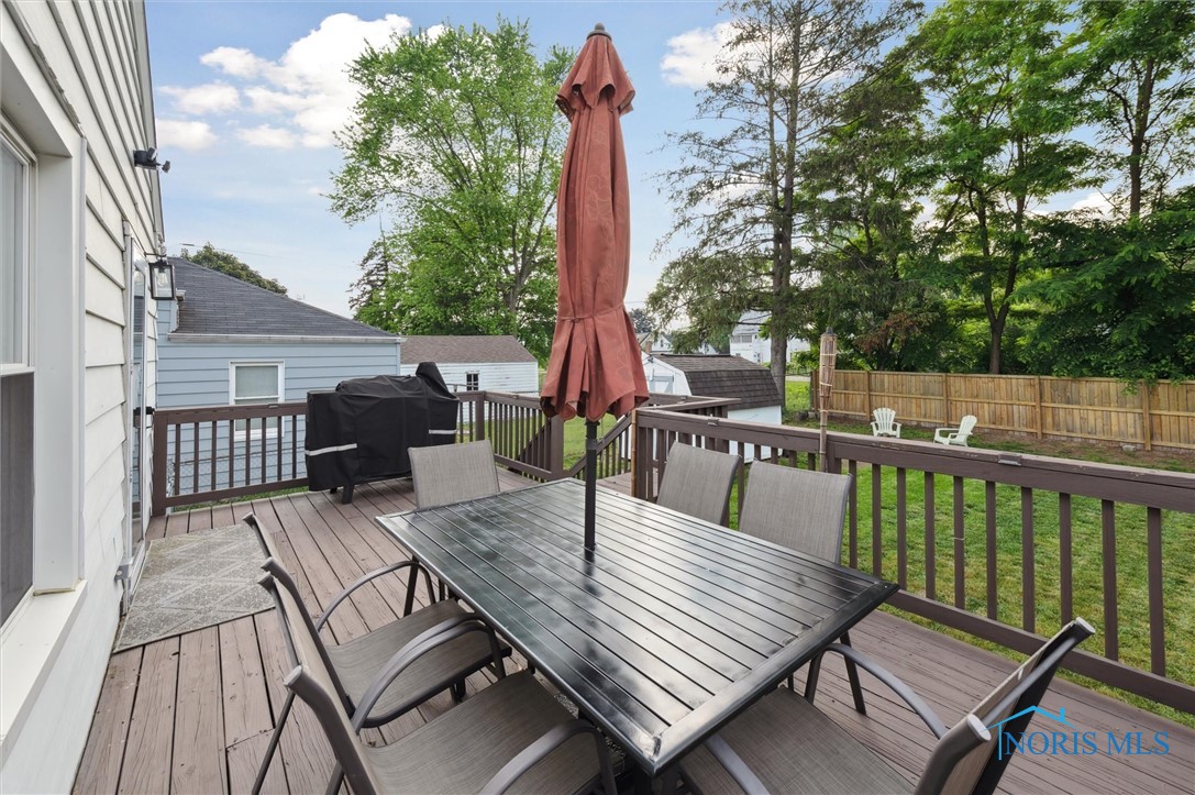 3255 Sherbrooke Road, Toledo, Ohio image 32