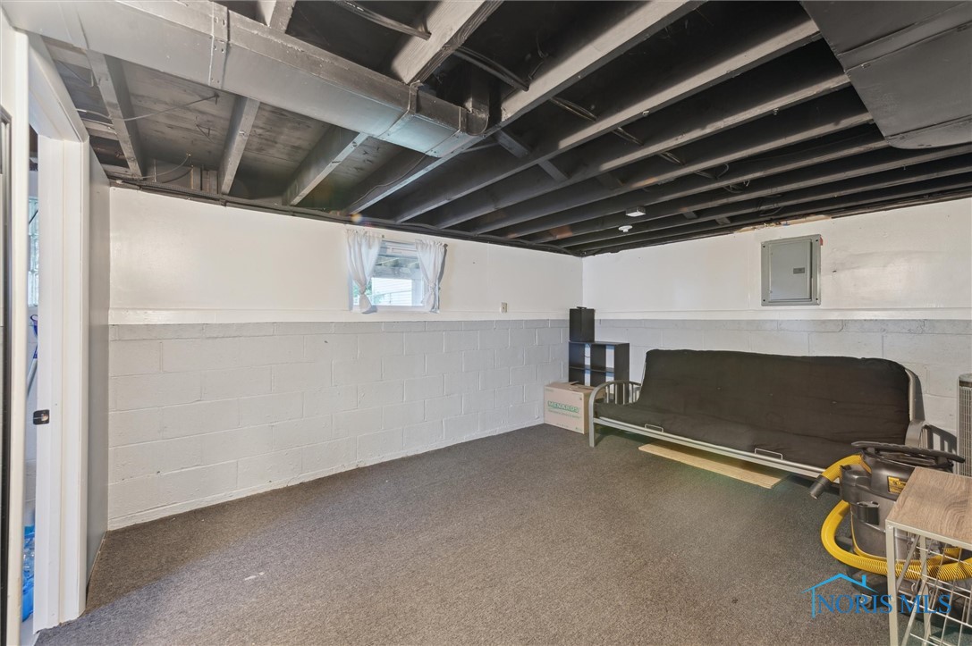 3255 Sherbrooke Road, Toledo, Ohio image 27