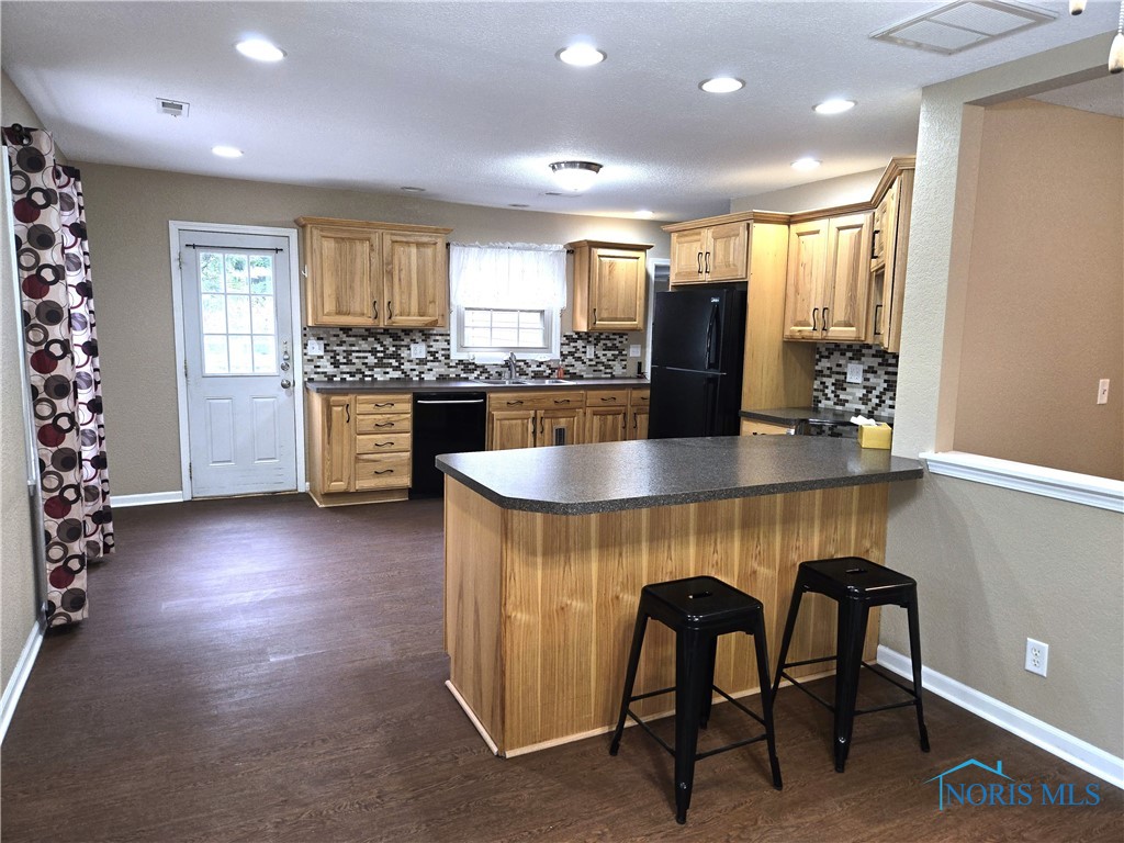 5928 Greenacre Road, Toledo, Ohio image 13