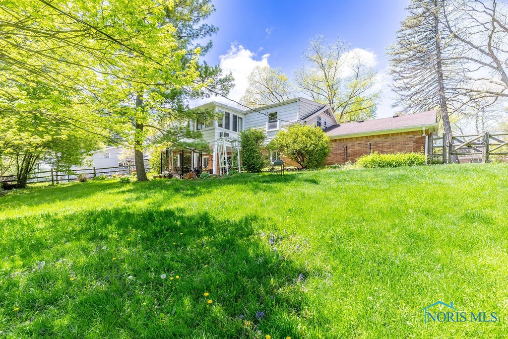 5550 Olde Post Road, Sylvania, Ohio image 4
