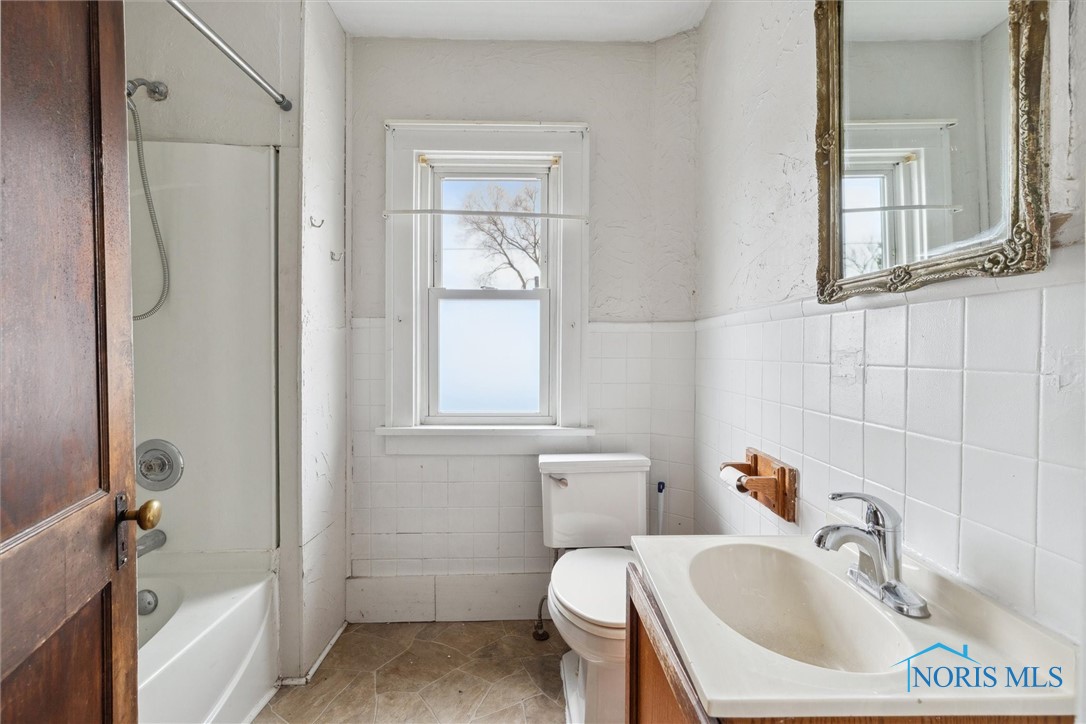 2849 W Laskey Road, Toledo, Ohio image 21