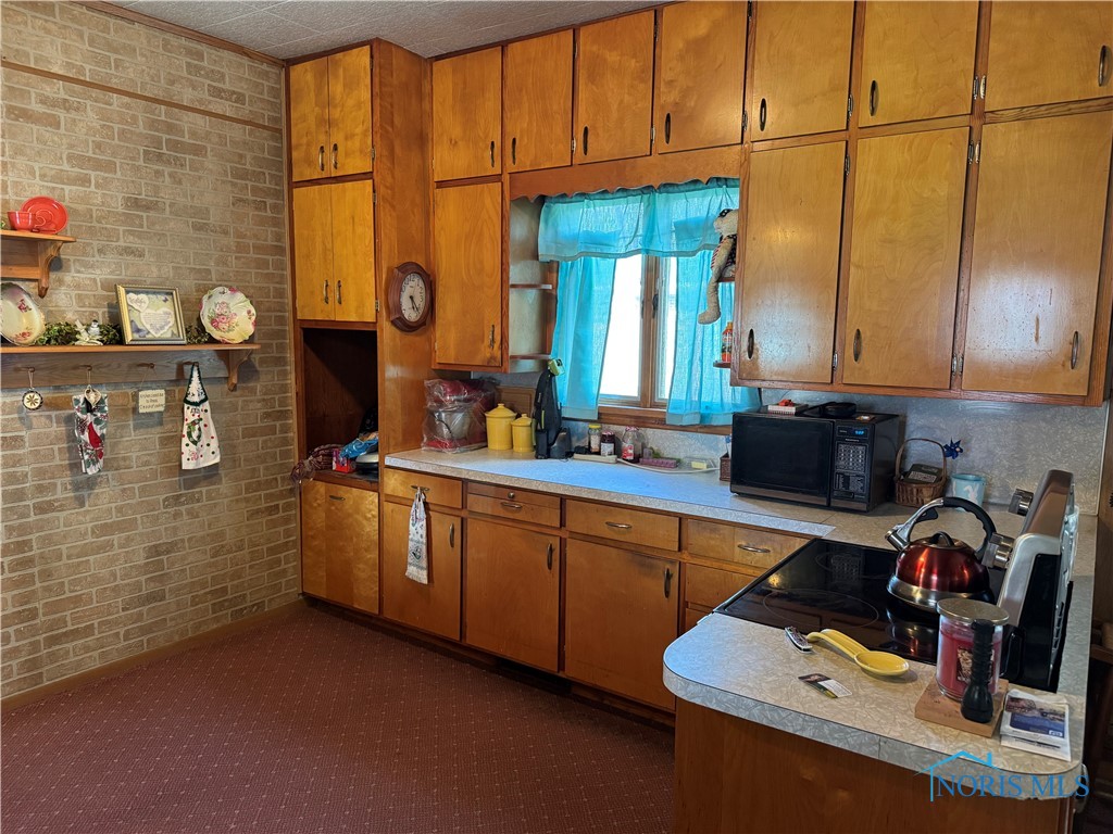207 W High Street, Napoleon, Ohio image 6