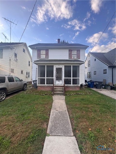 Photo of 805 Kipling Drive, Toledo, OH 43612 (MLS # 6136921)