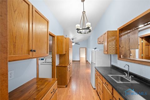 Tiny photo for 3221 Talmadge Road, Toledo, OH 43606 (MLS # 6136131)