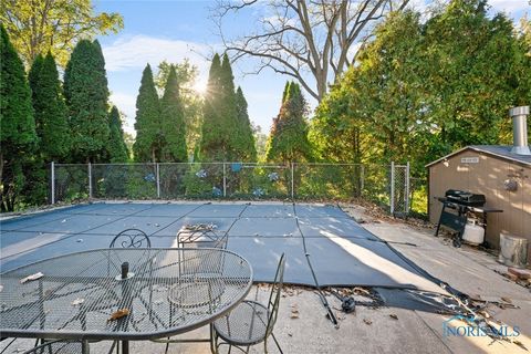 Tiny photo for 3221 Talmadge Road, Toledo, OH 43606 (MLS # 6136131)