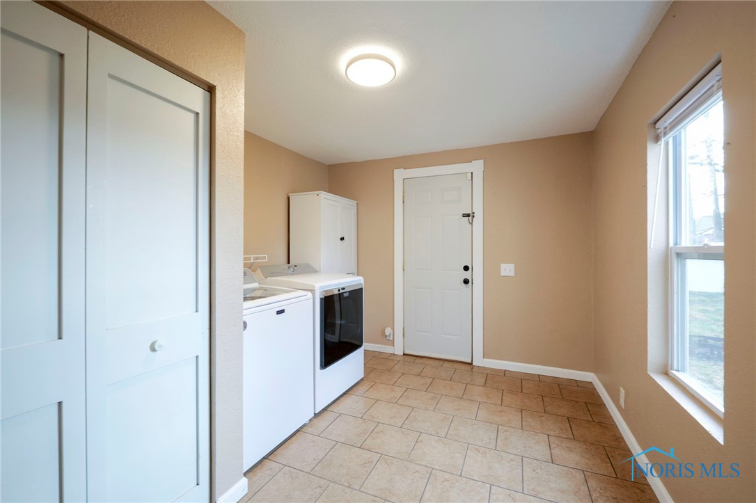 2151 Gallier Drive, Toledo, Ohio image 20