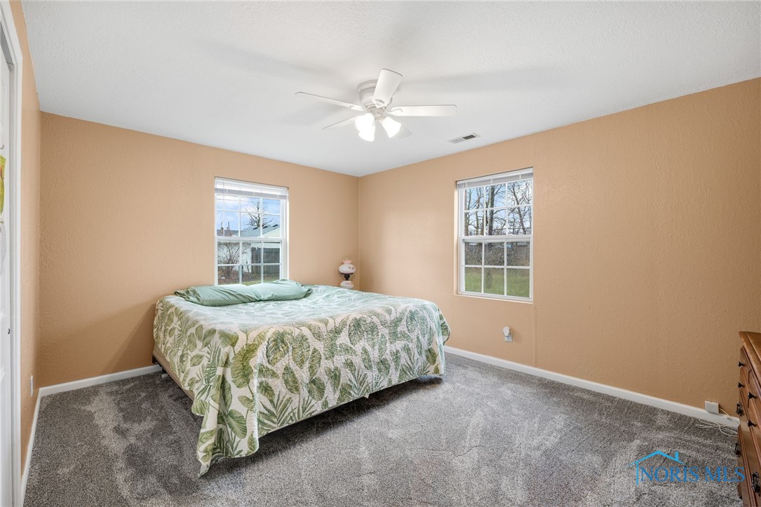 2151 Gallier Drive, Toledo, Ohio image 13