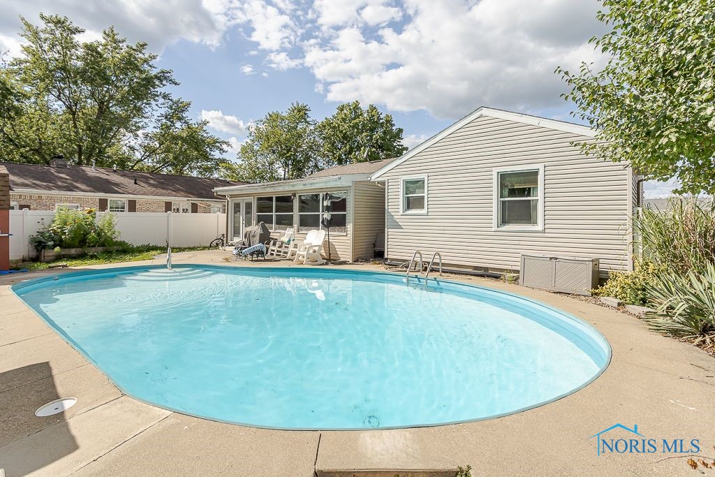 1309 Lagrange Street