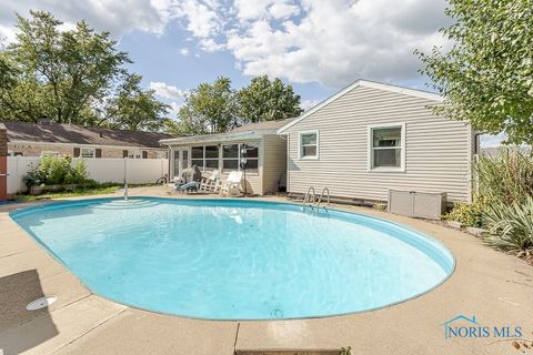Tiny photo for 1309 Lagrange Street, Napoleon, OH 43545 (MLS # 6136004)