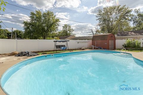 Tiny photo for 1309 Lagrange Street, Napoleon, OH 43545 (MLS # 6136004)