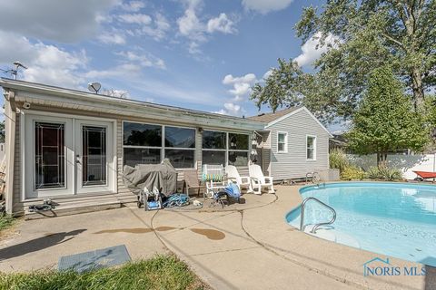 Tiny photo for 1309 Lagrange Street, Napoleon, OH 43545 (MLS # 6136004)