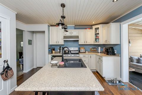 Tiny photo for 1309 Lagrange Street, Napoleon, OH 43545 (MLS # 6136004)
