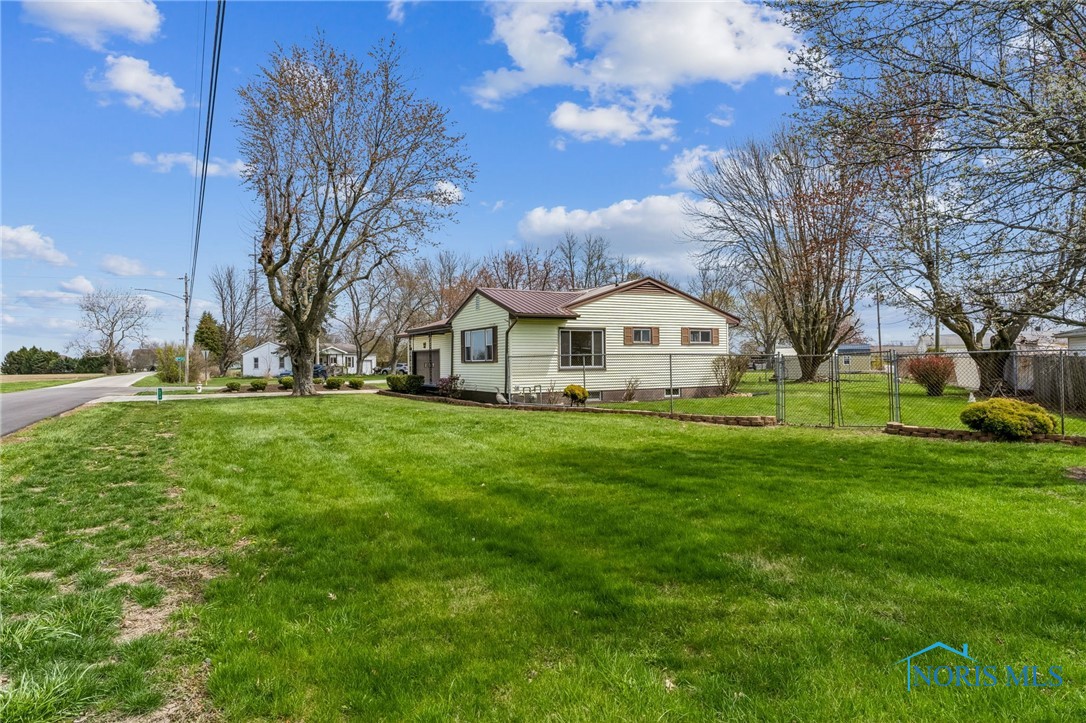 1314 Stoner Road, Fostoria, Ohio image 35