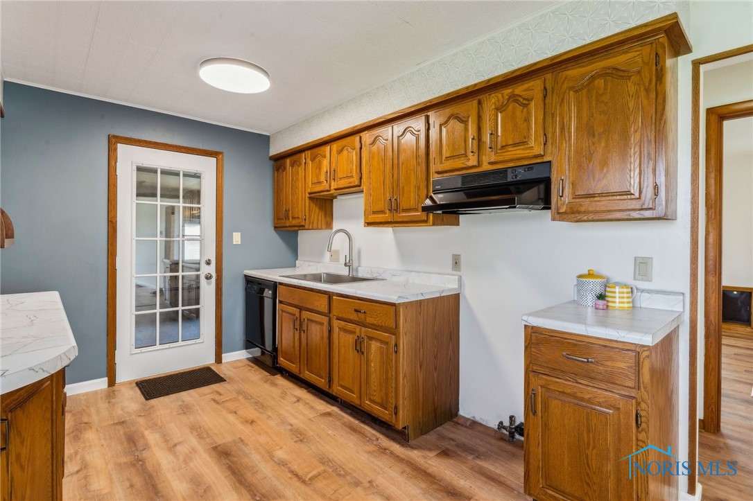 1314 Stoner Road, Fostoria, Ohio image 12
