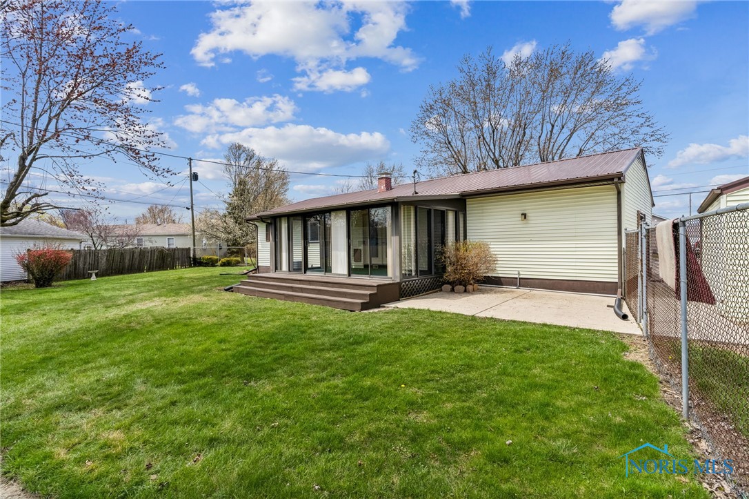 1314 Stoner Road, Fostoria, Ohio image 30