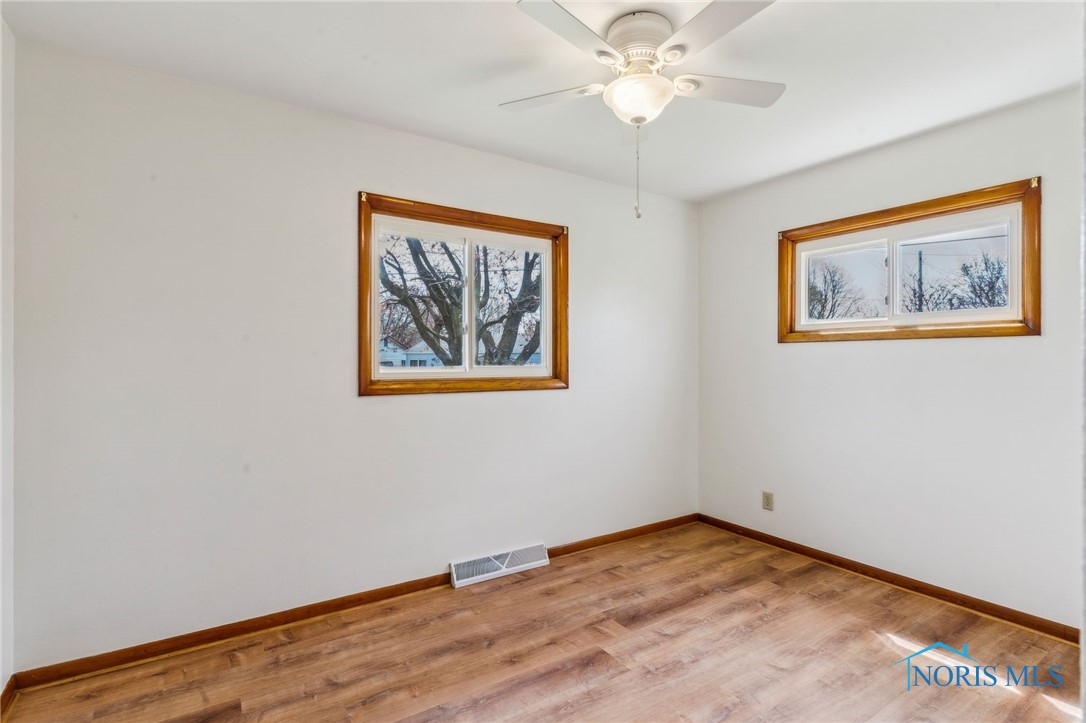 1314 Stoner Road, Fostoria, Ohio image 16