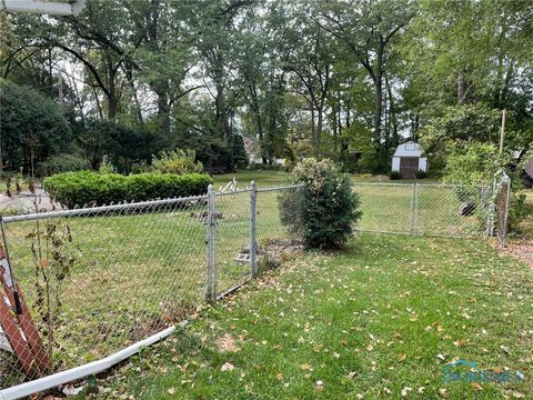Tiny photo for 5213 Fairgreen Drive, Toledo, OH 43613 (MLS # 6136827)