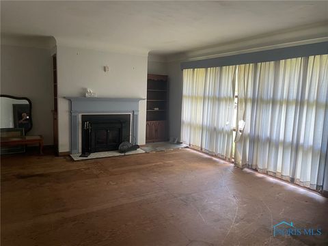 Tiny photo for 5213 Fairgreen Drive, Toledo, OH 43613 (MLS # 6136827)