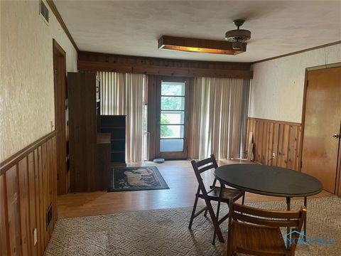 Tiny photo for 5213 Fairgreen Drive, Toledo, OH 43613 (MLS # 6136827)