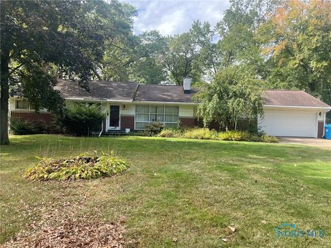 Tiny photo for 5213 Fairgreen Drive, Toledo, OH 43613 (MLS # 6136827)