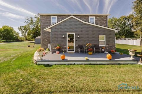 Tiny photo for 6590 State Route 587, New Riegel, OH 44853 (MLS # 6136834)