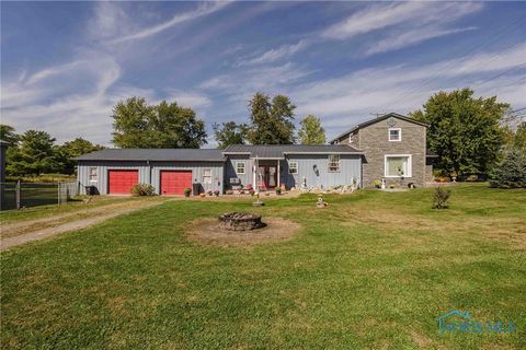 Photo of 6590 State Route 587, New Riegel, OH 44853 (MLS # 6136834)
