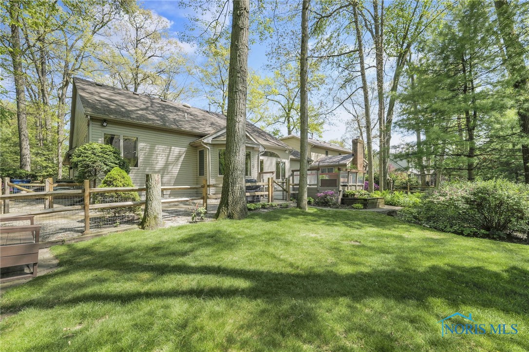 4449 Weldwood Lane, Sylvania, Ohio image 44