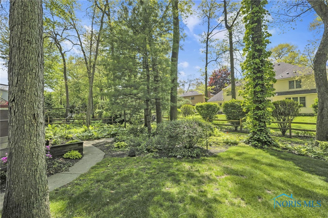 4449 Weldwood Lane, Sylvania, Ohio image 41