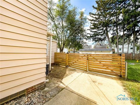 Tiny photo for 3905 Rushland Avenue, Toledo, OH 43613 (MLS # 6136508)