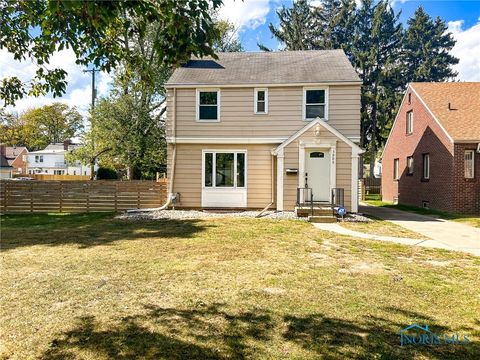 Tiny photo for 3905 Rushland Avenue, Toledo, OH 43613 (MLS # 6136508)
