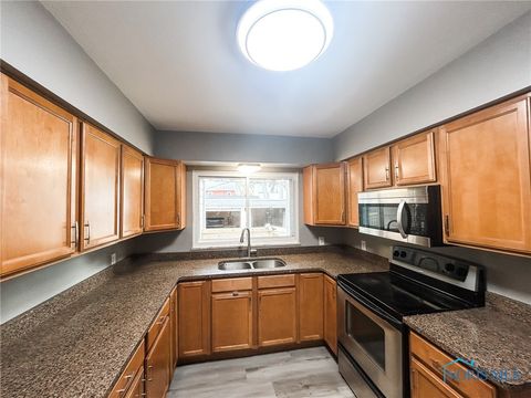 Tiny photo for 3905 Rushland Avenue, Toledo, OH 43613 (MLS # 6136508)