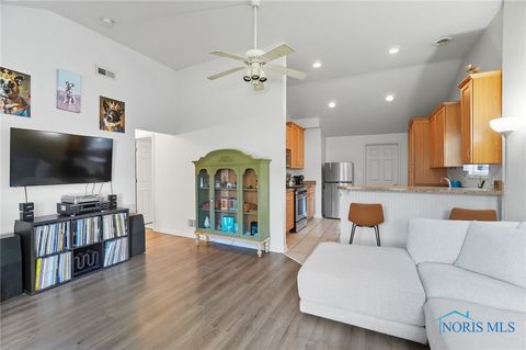 Tiny photo for 2809 Trimble Road, Toledo, OH 43613 (MLS # 6136816)