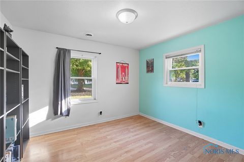 Tiny photo for 2809 Trimble Road, Toledo, OH 43613 (MLS # 6136816)