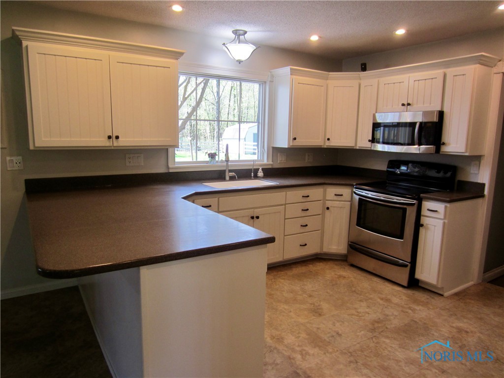 21265 State Route 2, Archbold, Ohio image 11