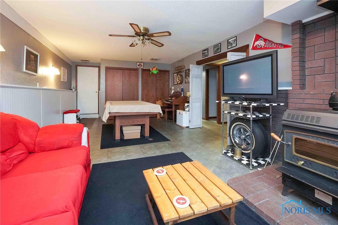 2401 Springmill Road, Findlay, Ohio image 41
