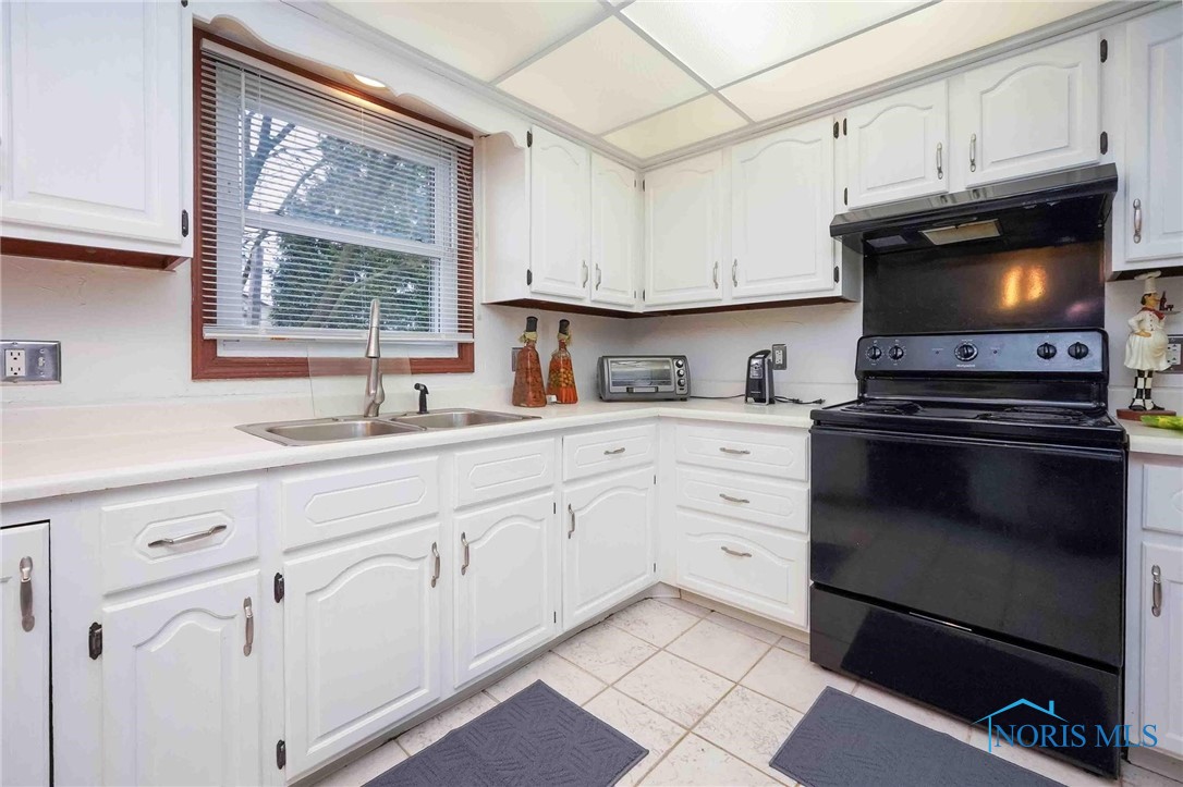 2401 Springmill Road, Findlay, Ohio image 14