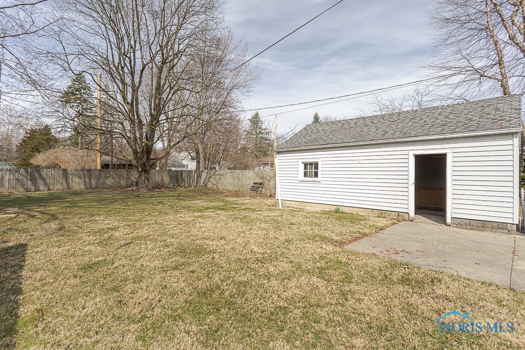 910 Whittlesey Street, Fremont, Ohio image 34