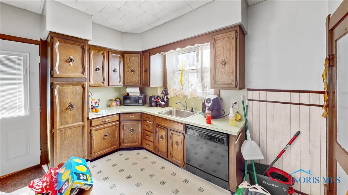 1143 Berdan Avenue, Toledo, Ohio image 12