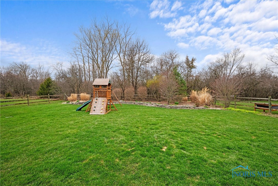5219 Westcroft Drive, Sylvania, Ohio image 38