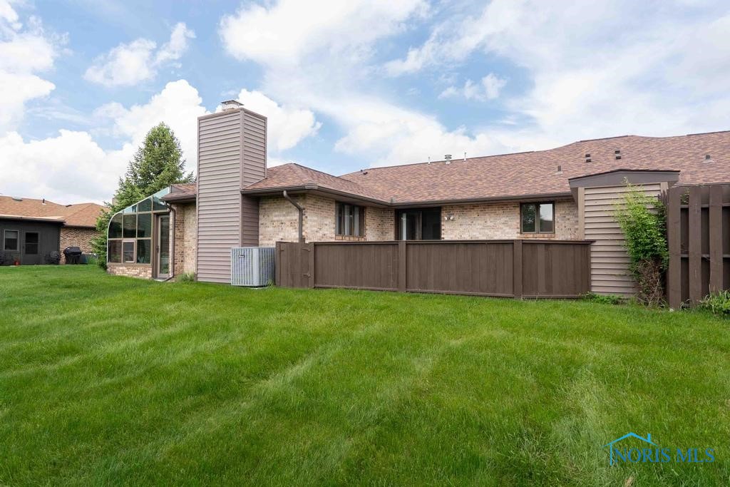 2023 Bluestone Drive, Findlay, Ohio image 4