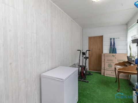 Tiny photo for 4024 Crary Drive, Toledo, OH 43613 (MLS # 6136893)