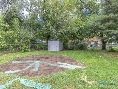 Tiny photo for 4024 Crary Drive, Toledo, OH 43613 (MLS # 6136893)