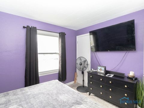Tiny photo for 4024 Crary Drive, Toledo, OH 43613 (MLS # 6136893)