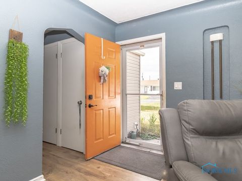 Tiny photo for 4024 Crary Drive, Toledo, OH 43613 (MLS # 6136893)