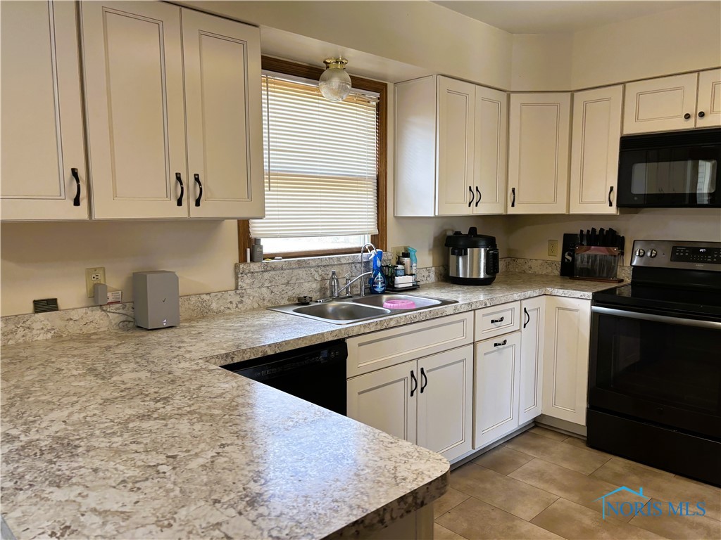 7893 County Road 2 2