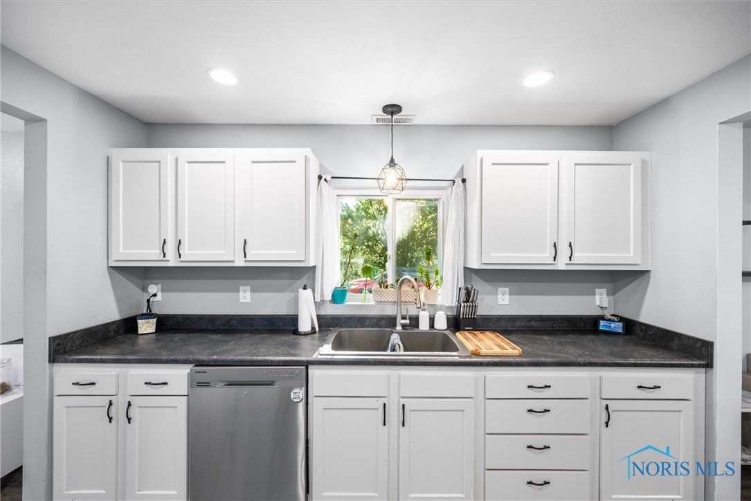 5228 Estess Avenue, Sylvania, Ohio image 23