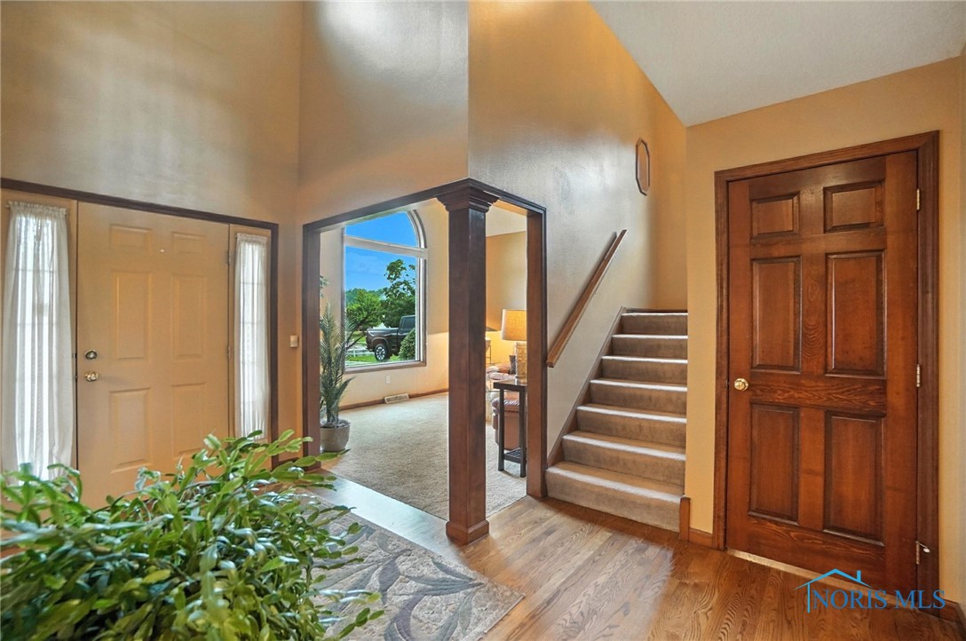 6608 W Meadows Lane